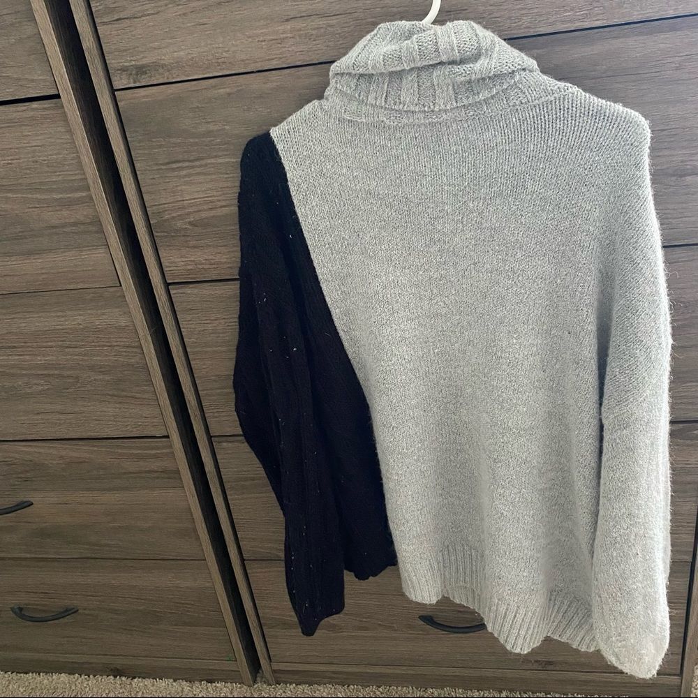 Sweater - Picture 3 of 3
